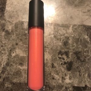 Brand new bare minerals lip gloss